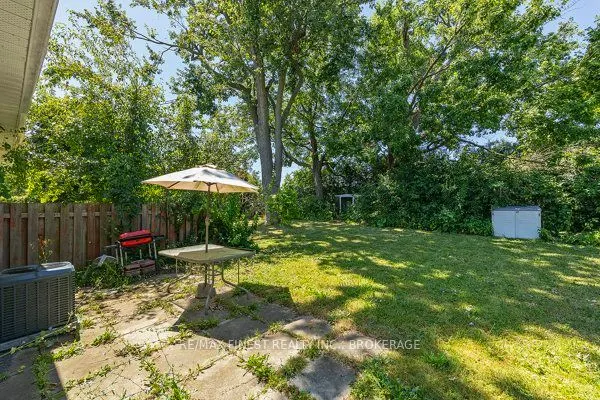 30 Woodstone Crescent