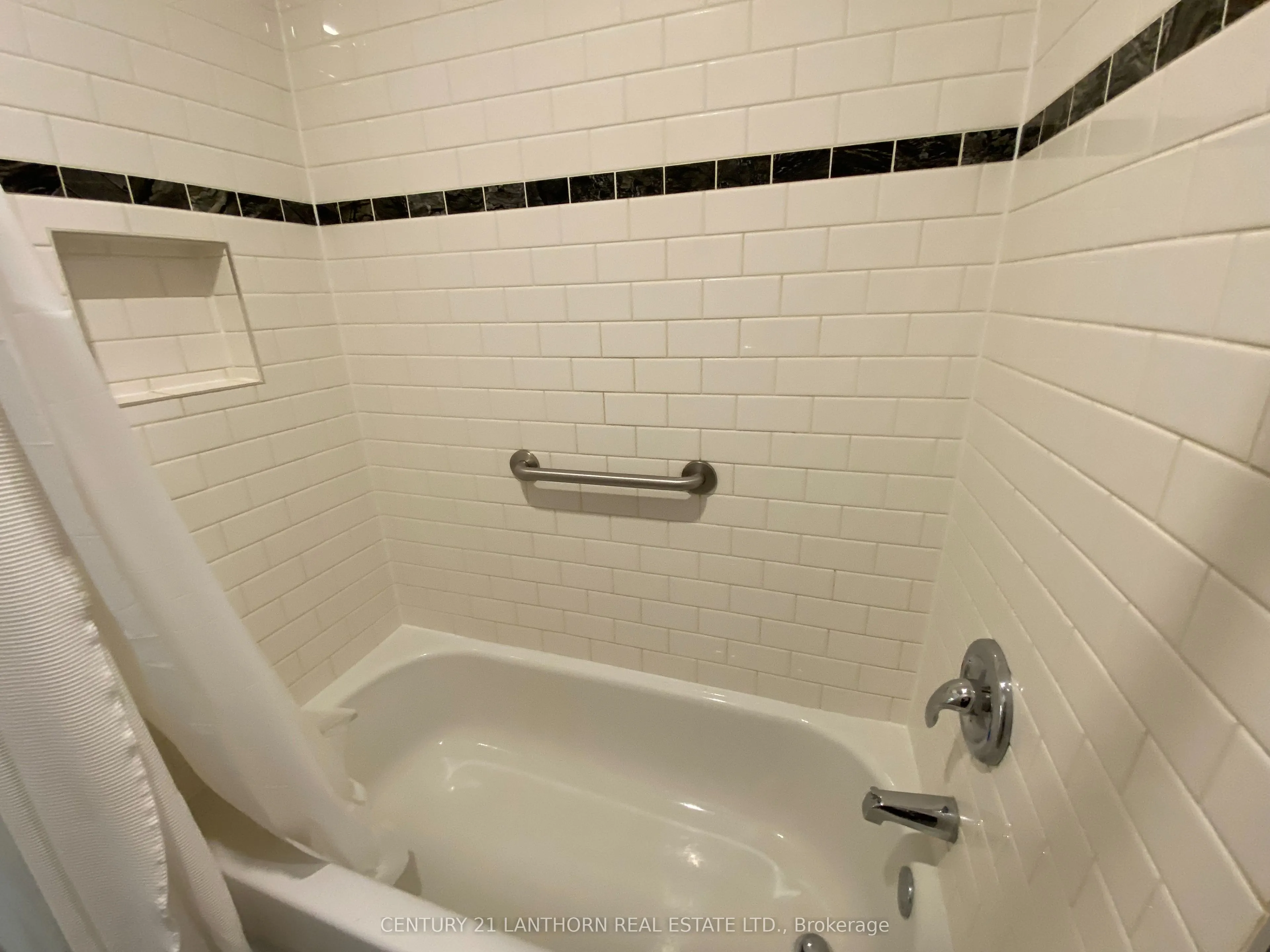 37 Picton Main Street, #A
