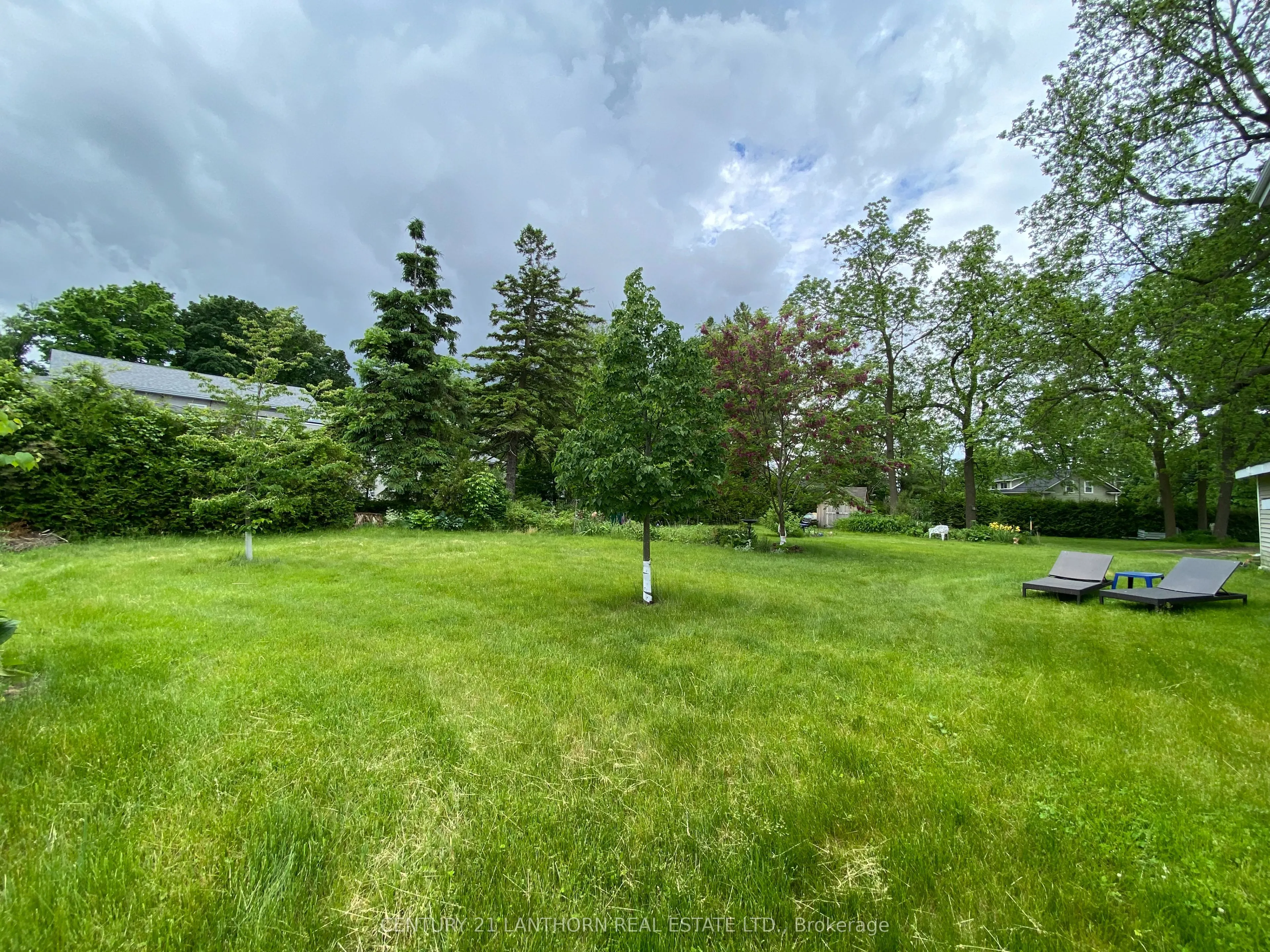 37 Picton Main Street, #A