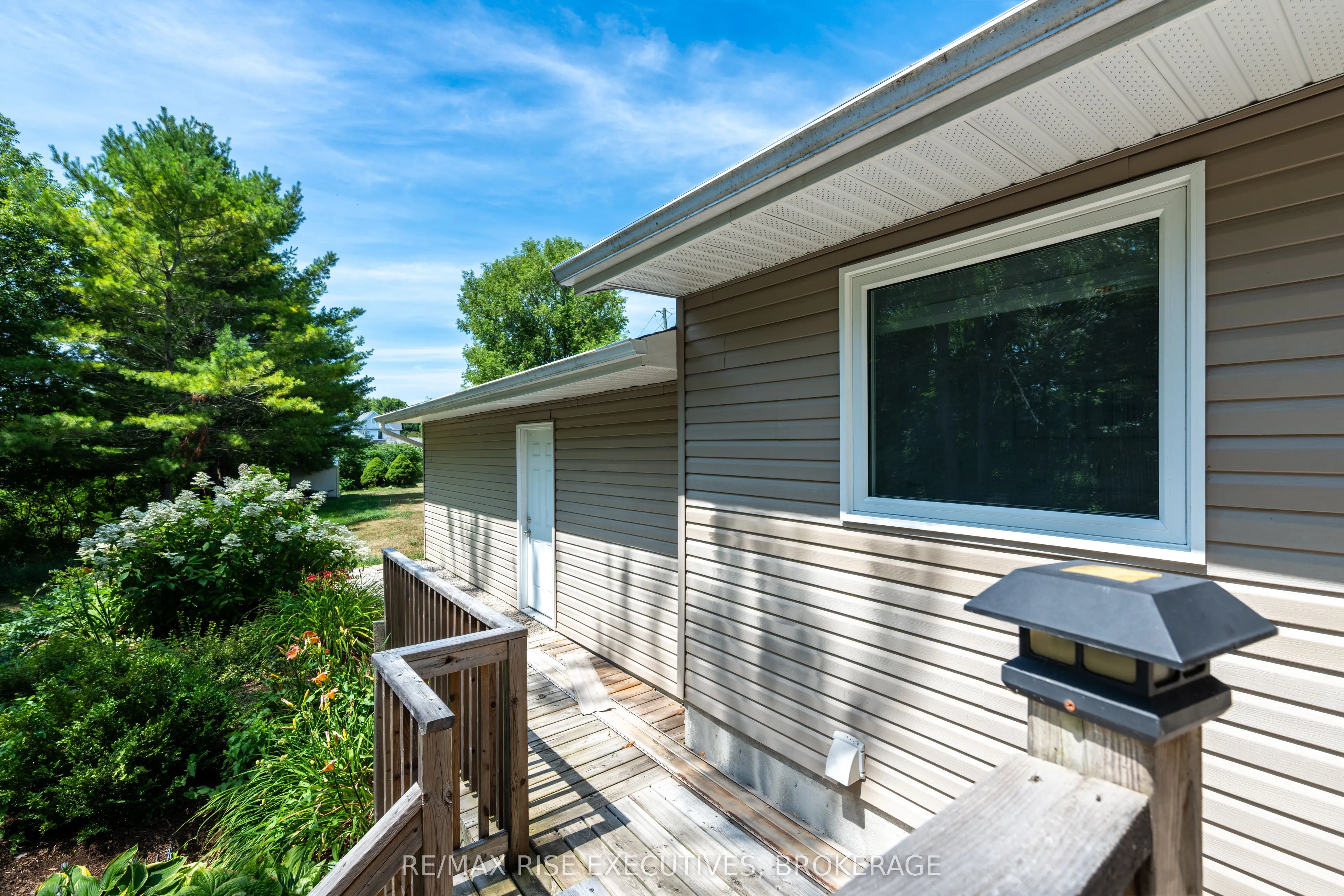 3419 Round Lake Road