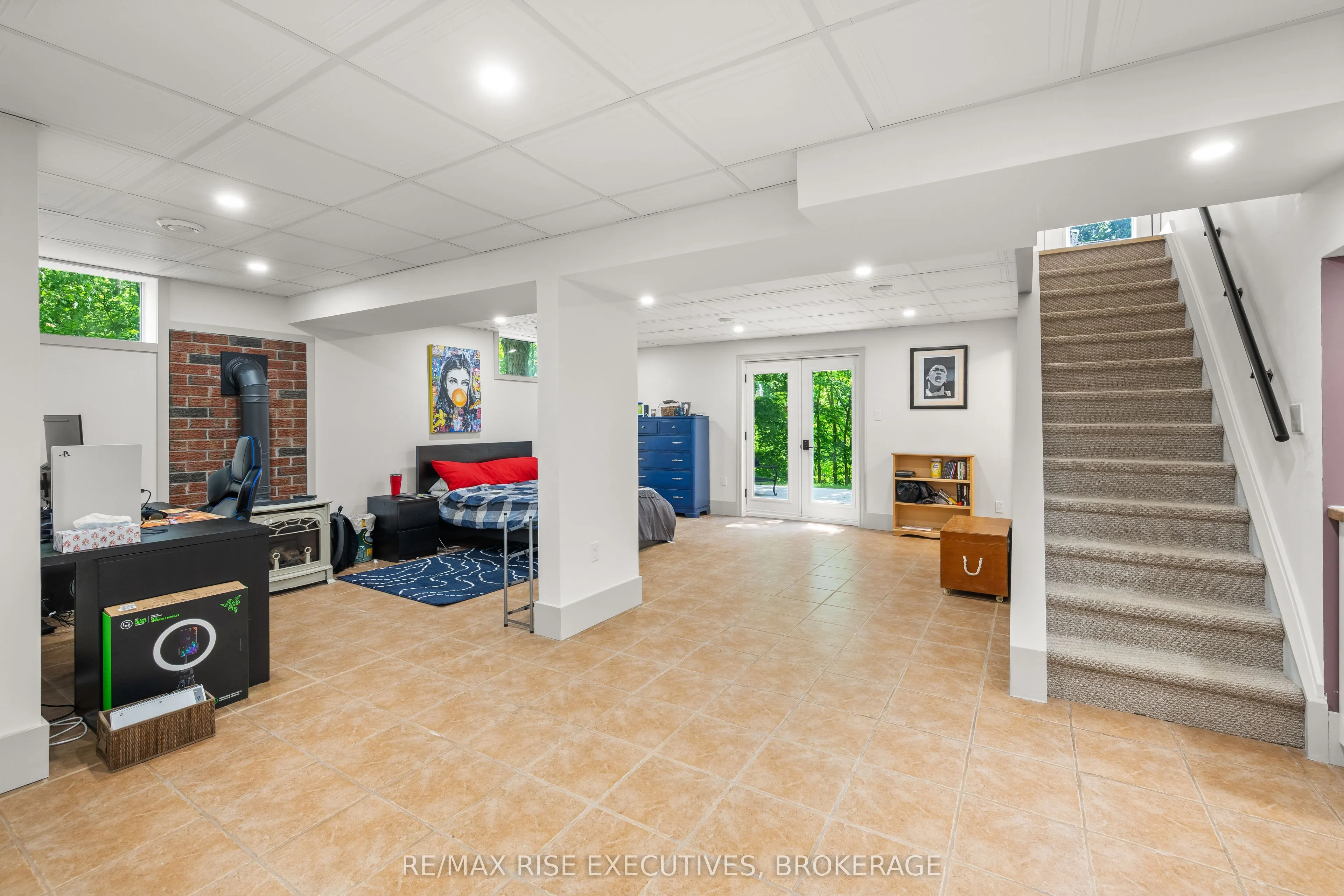 3419 Round Lake Road