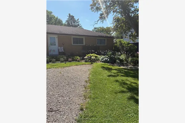 723 Glancaster Road