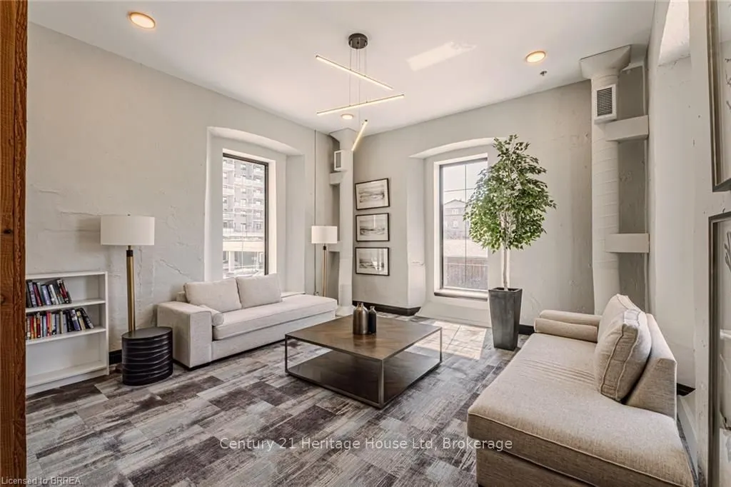 19 Guelph Avenue, #105