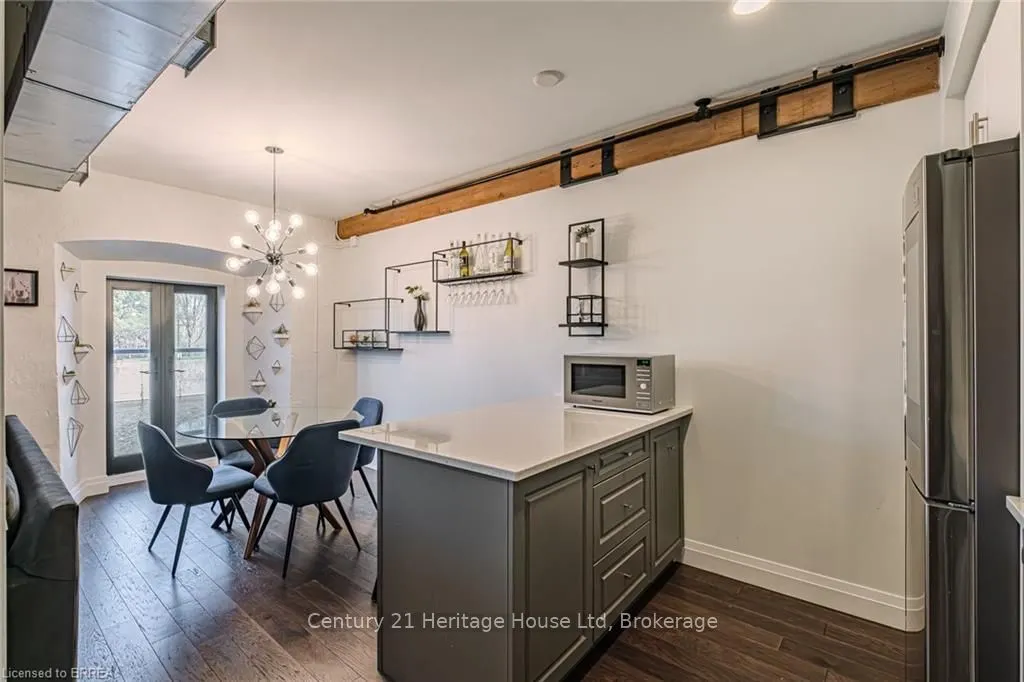 19 Guelph Avenue, #105