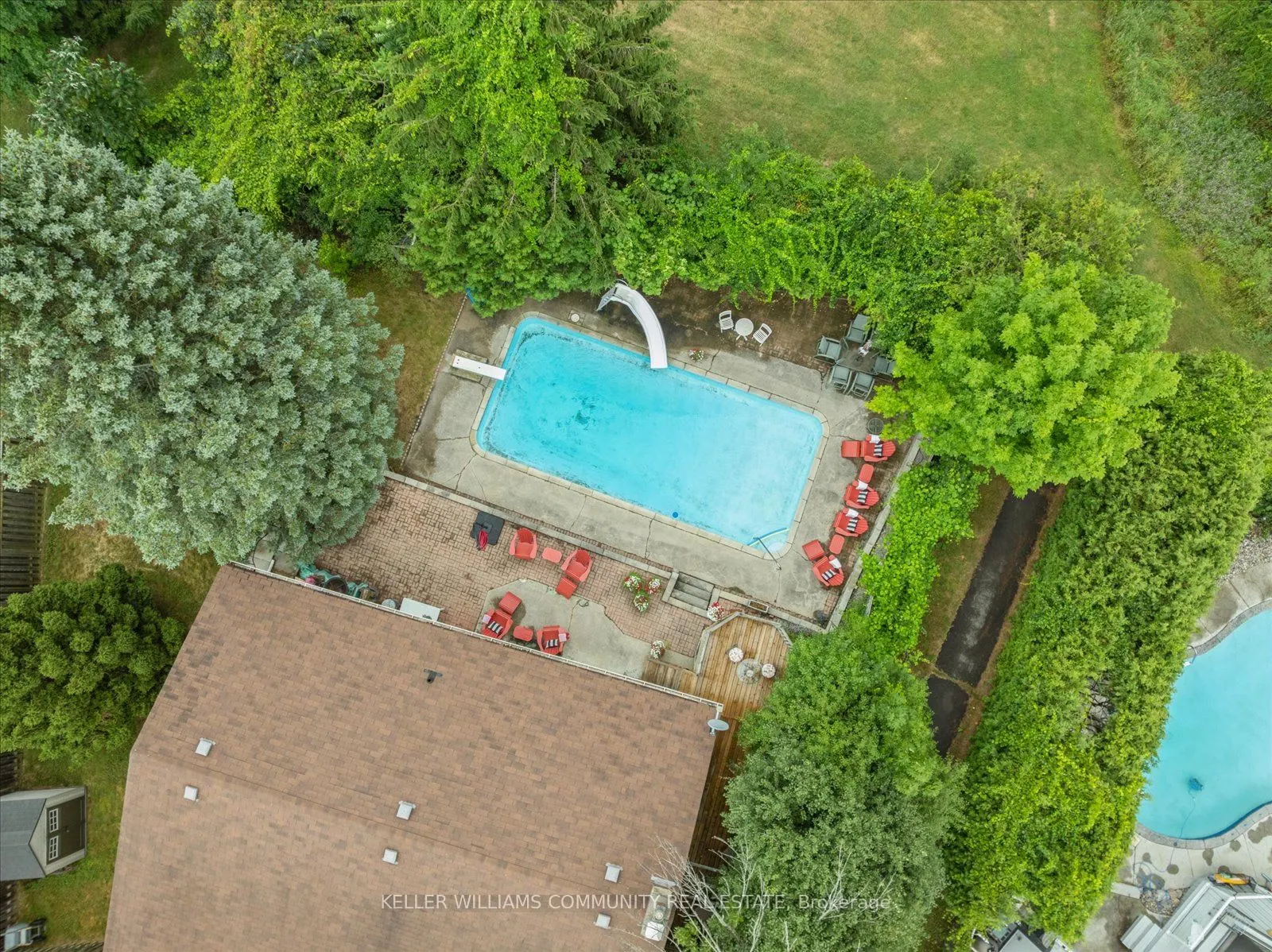11 Bayleaf Court