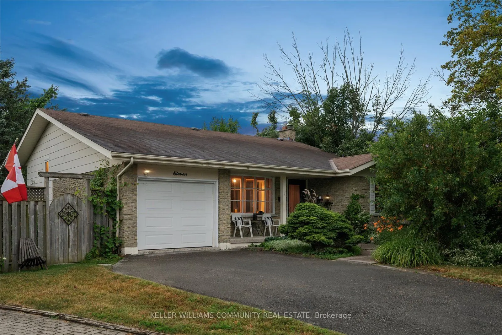 11 Bayleaf Court