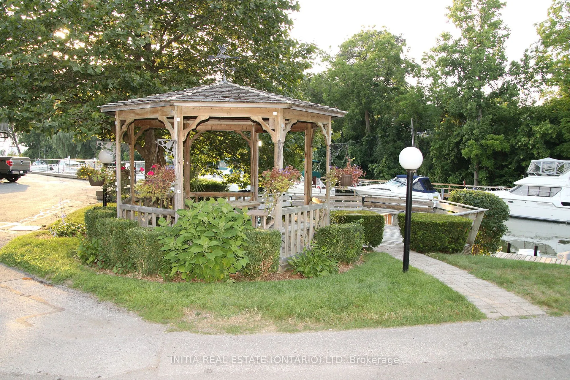 5 River Road, #11