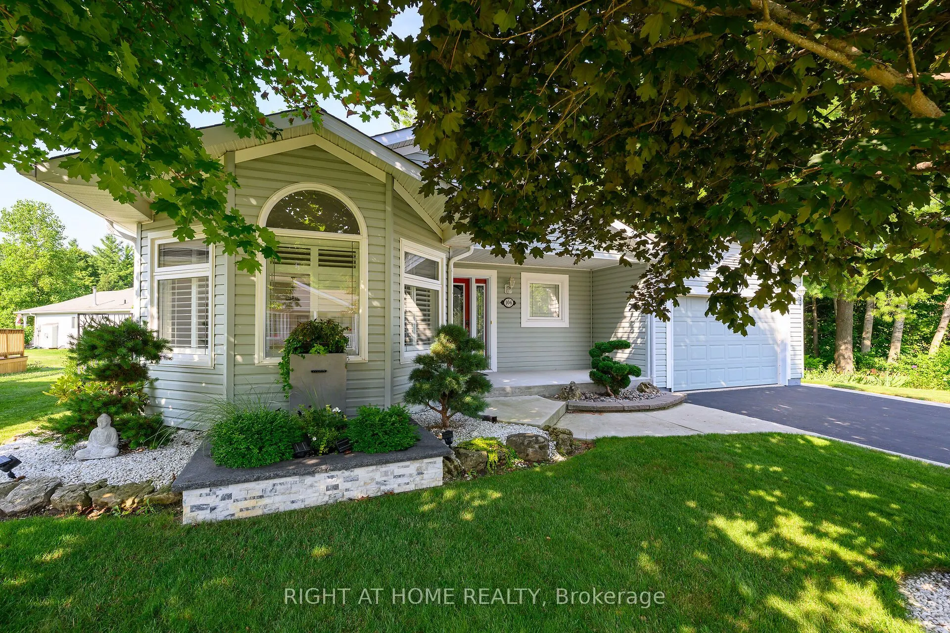 106 Bushmill Circle