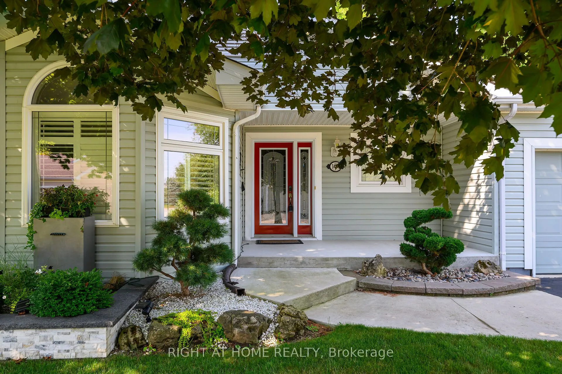 106 Bushmill Circle
