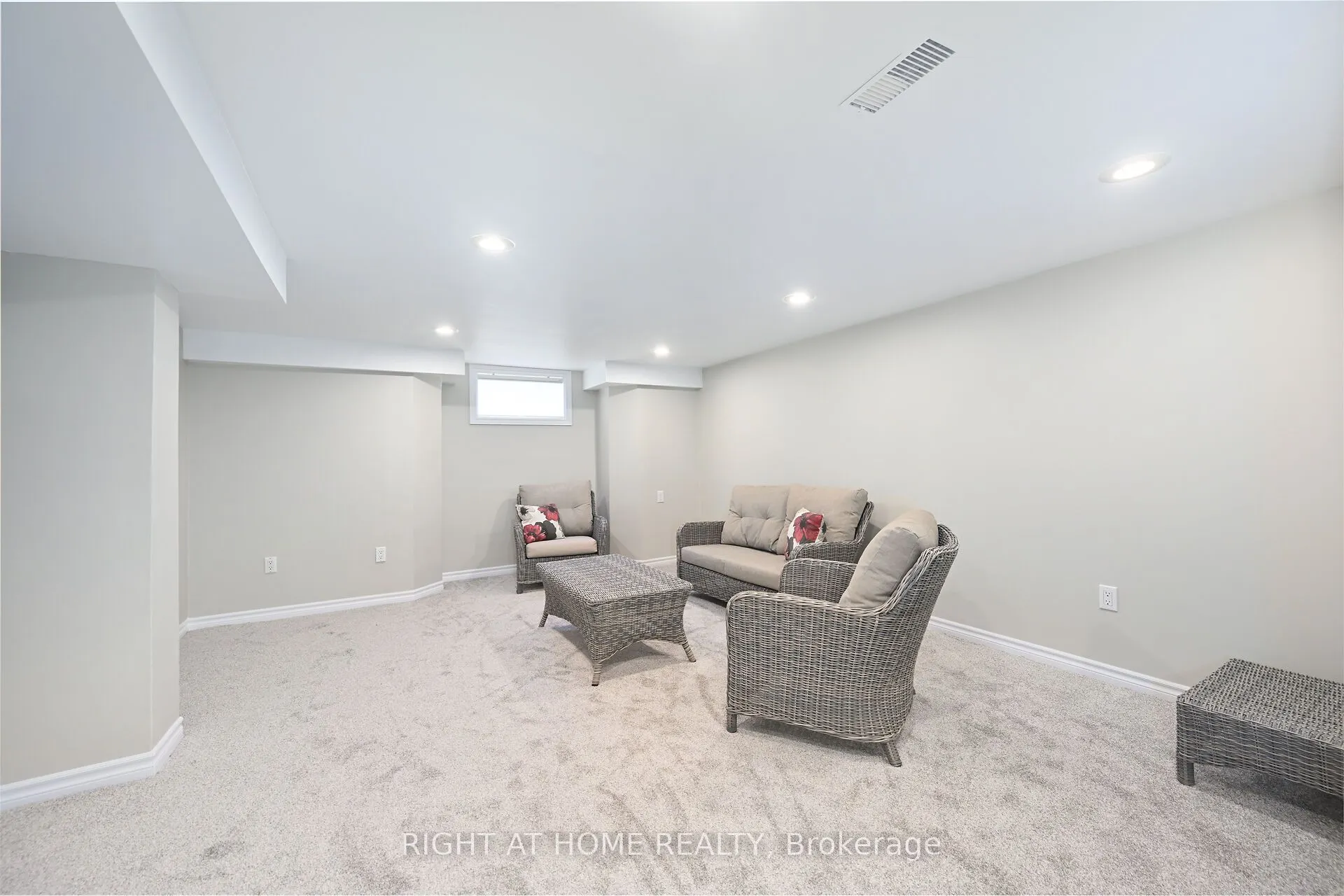106 Bushmill Circle