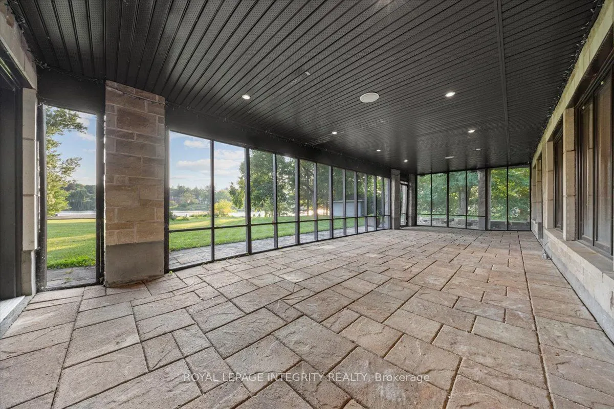 1180 River Road
