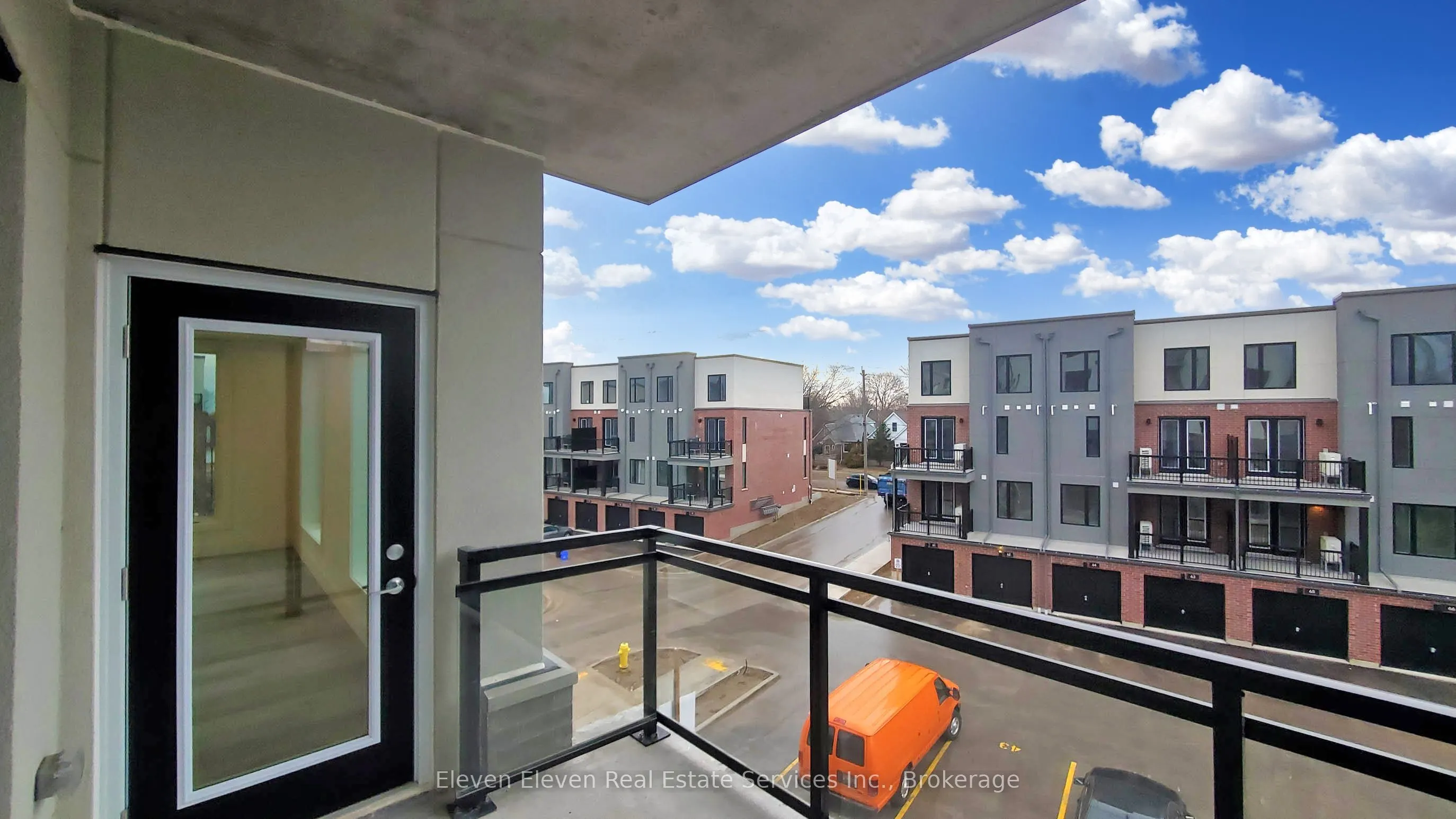 107 ROGER Street, #301