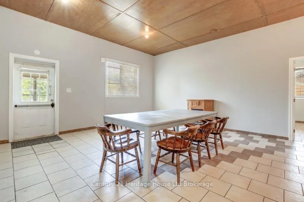 584572 Beachville Road