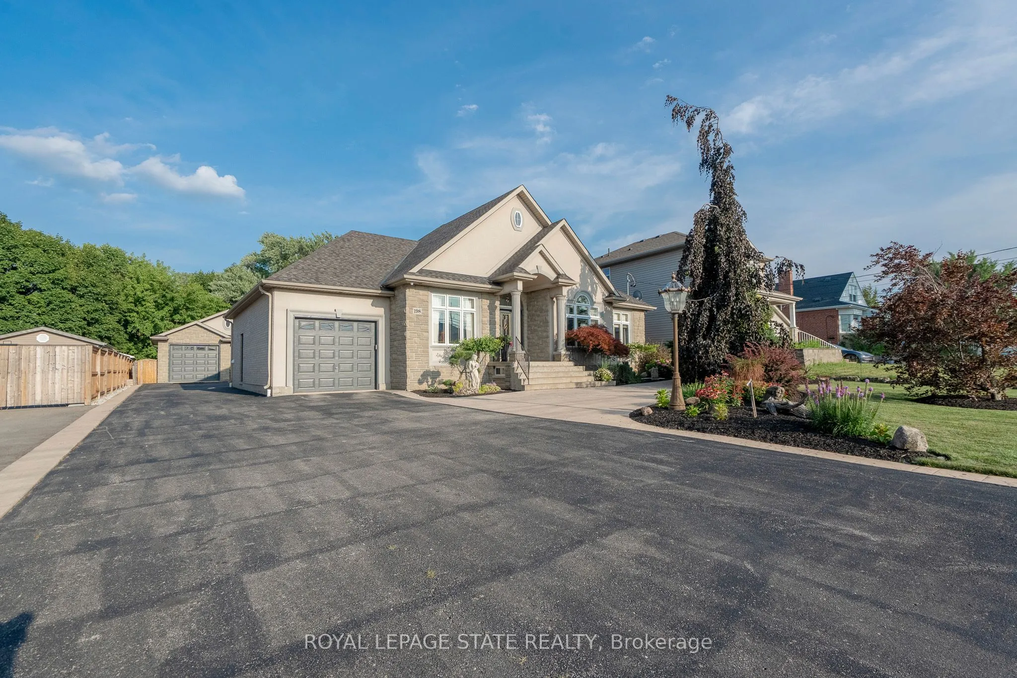 198 Gray Road