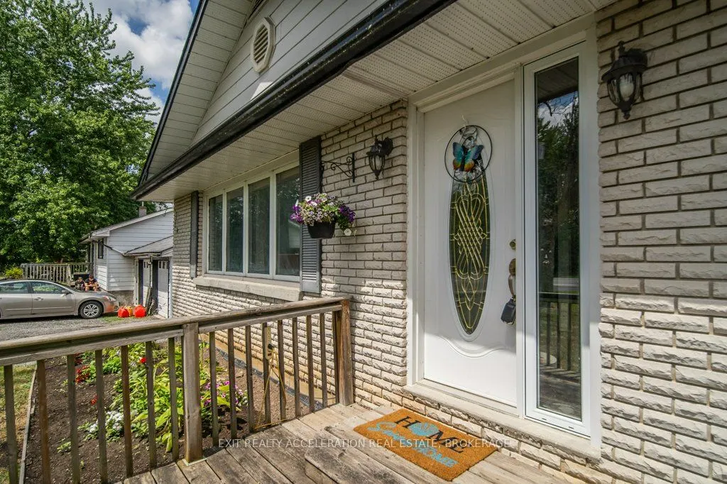 4505 Old Highway 2