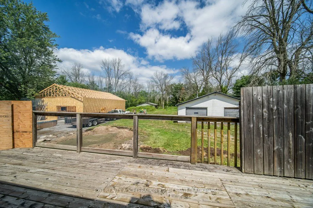 4505 Old Highway 2