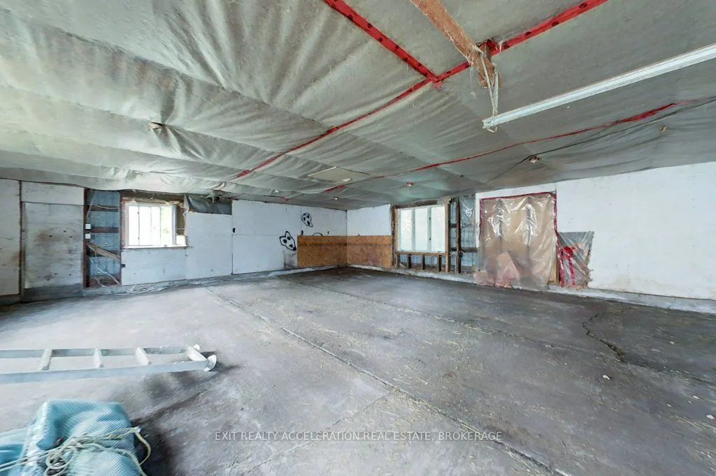 4505 Old Highway 2