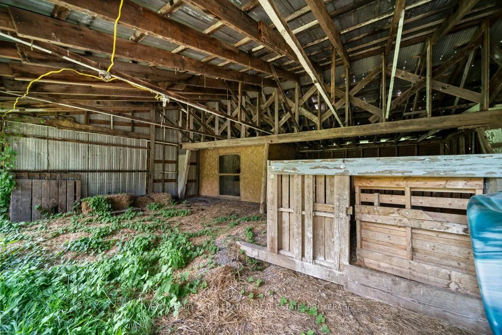 4505 Old Highway 2