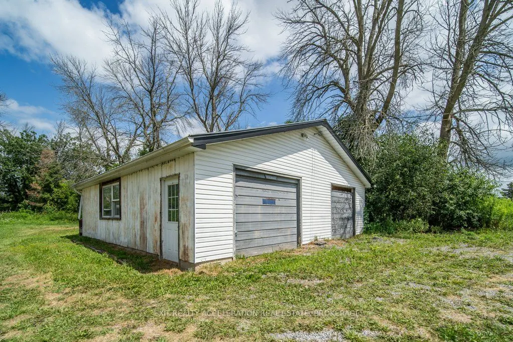 4505 Old Highway 2