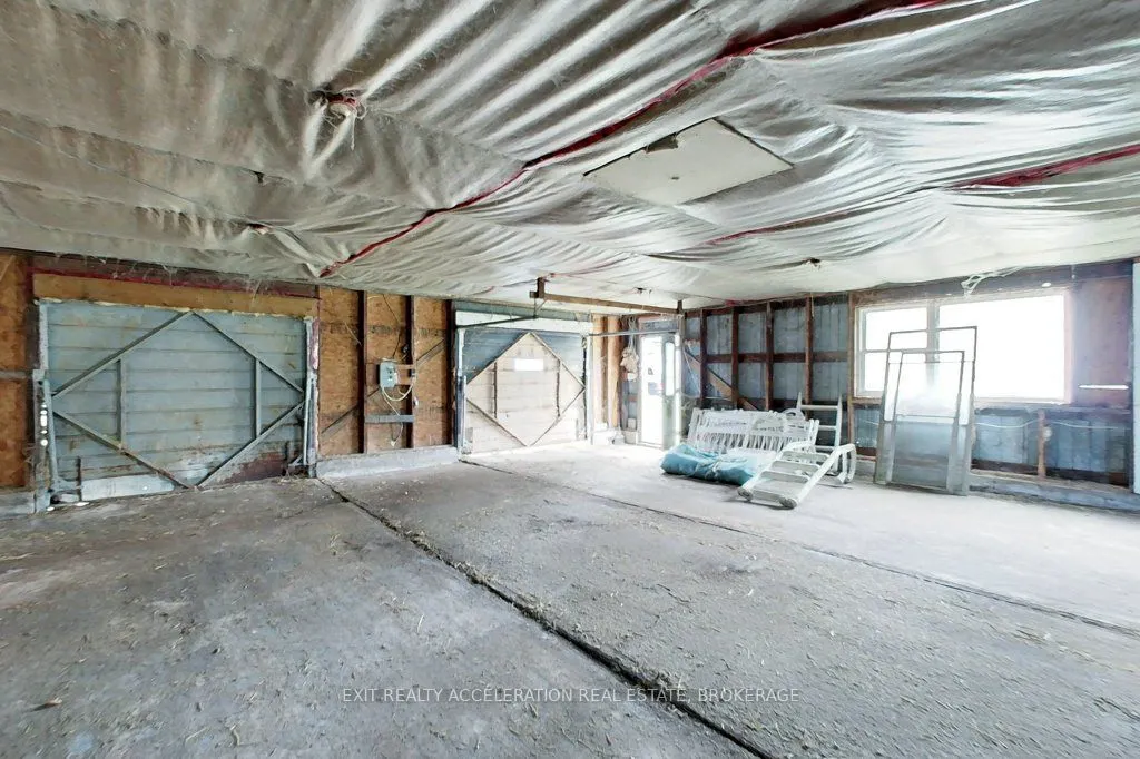 4505 Old Highway 2