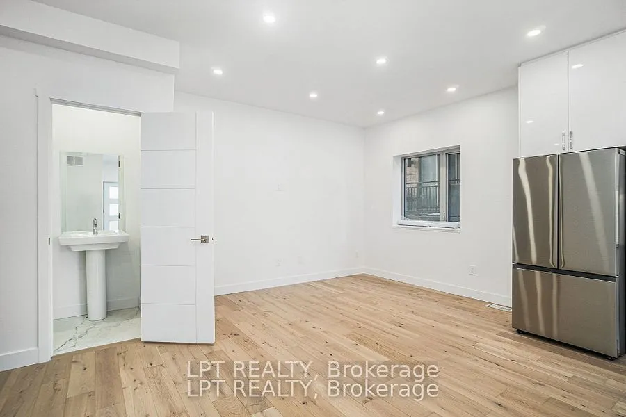 14 Stevens Avenue, #A