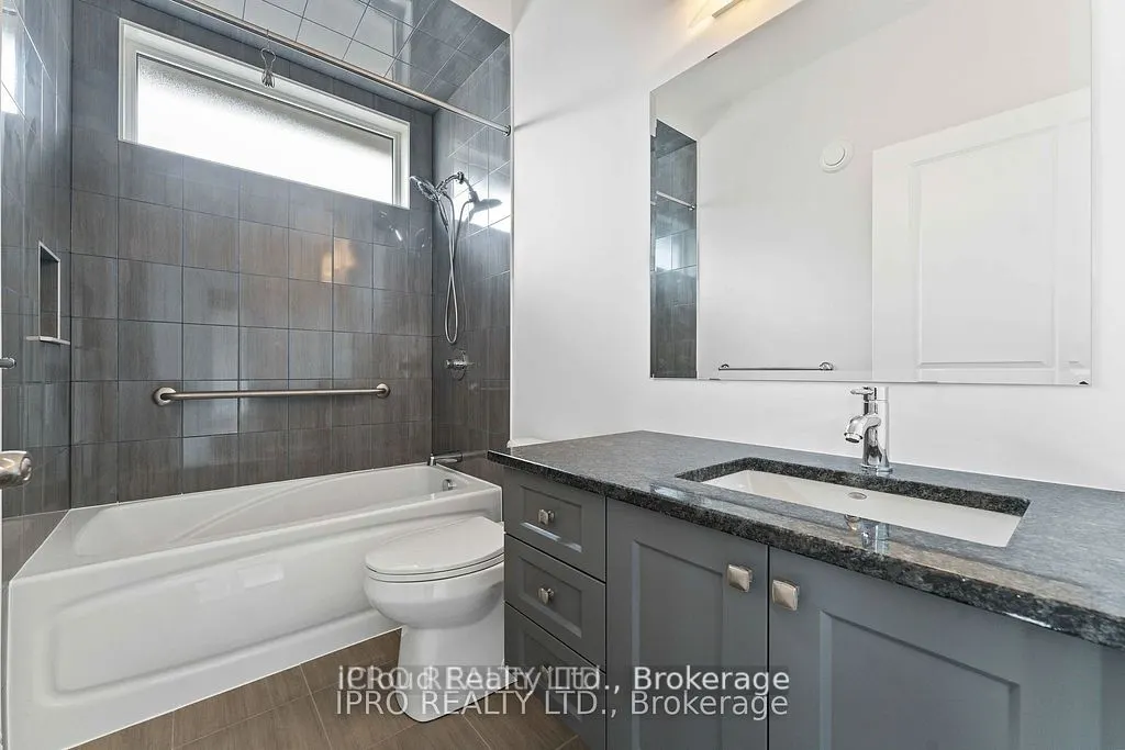 156 Finsbury Avenue