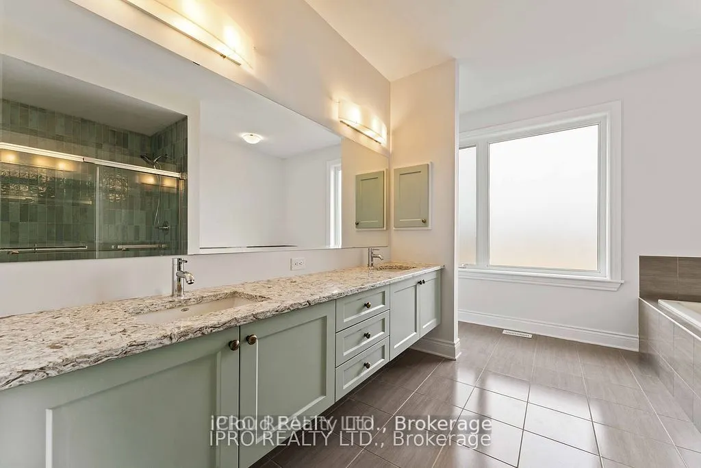 156 Finsbury Avenue