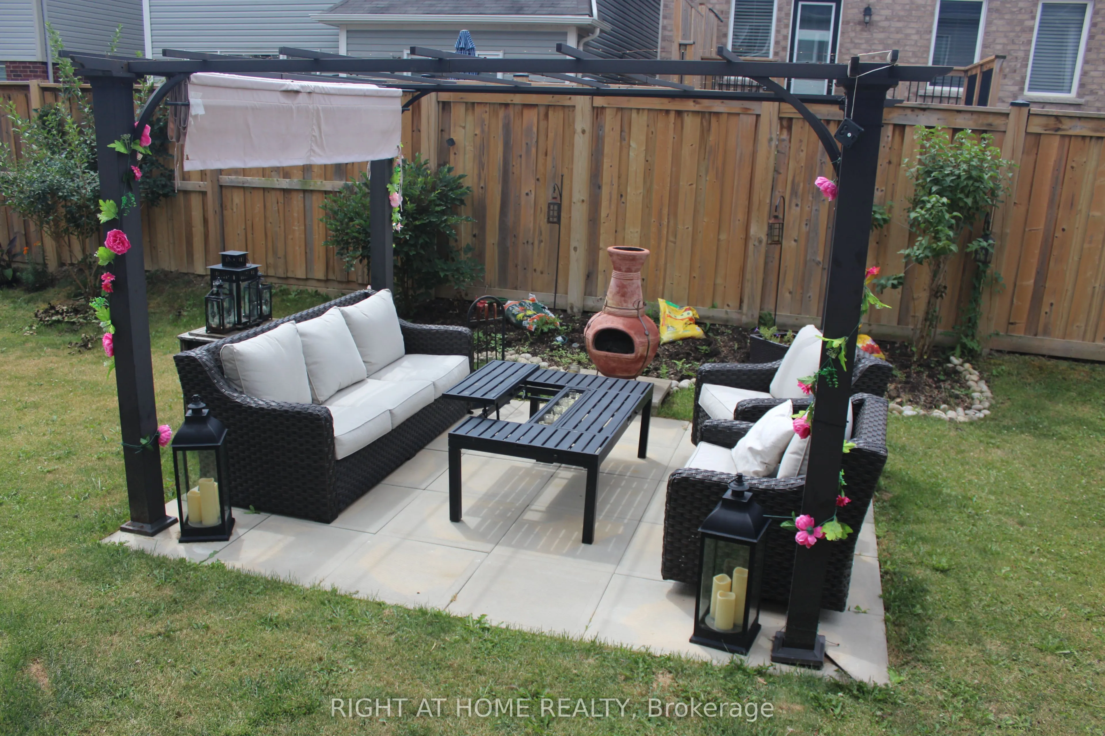 171 Whitwell Way