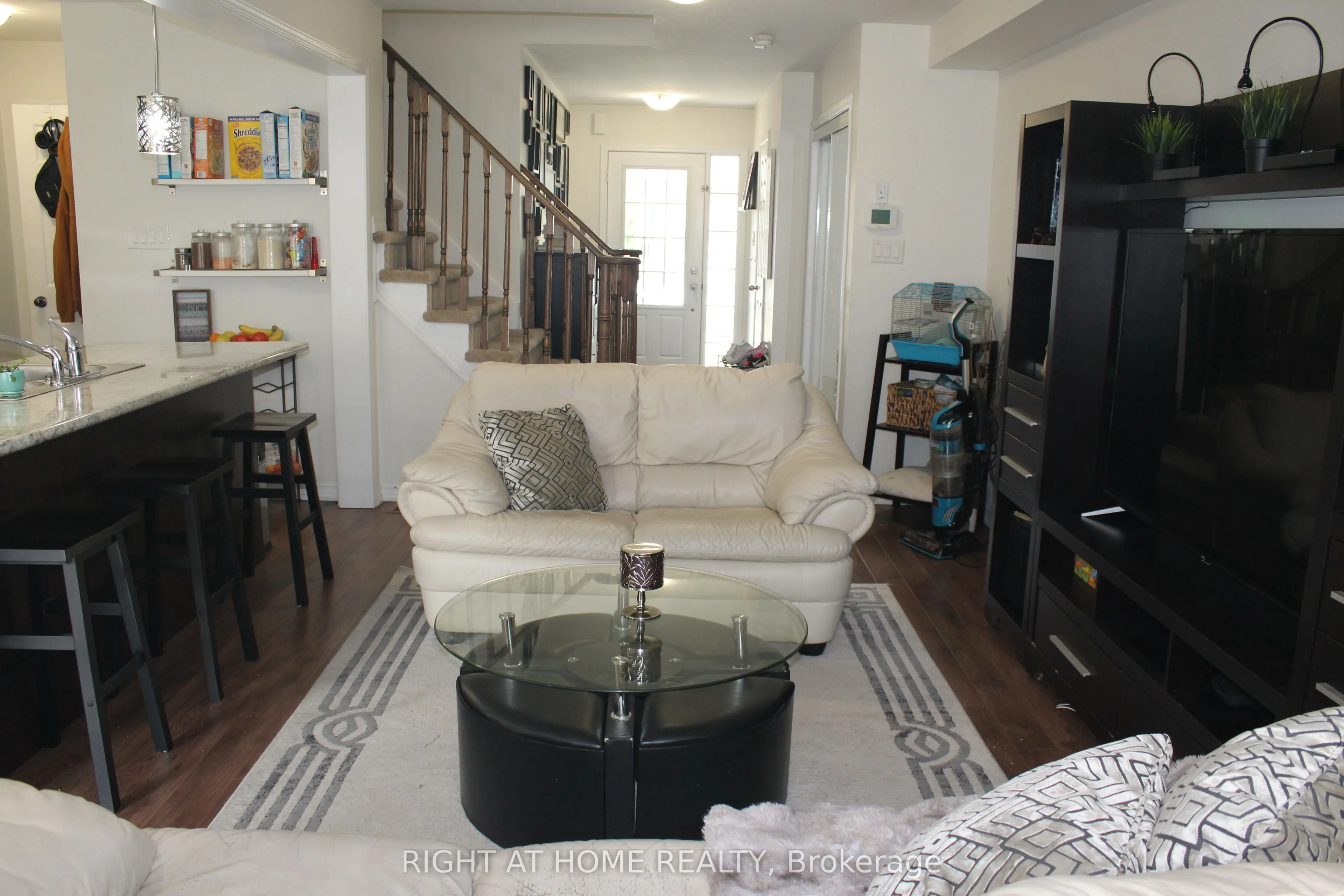 171 Whitwell Way
