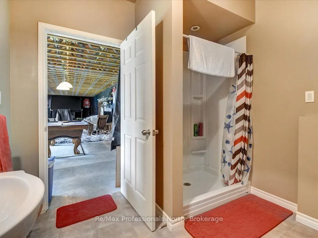 1246 Grace River Road