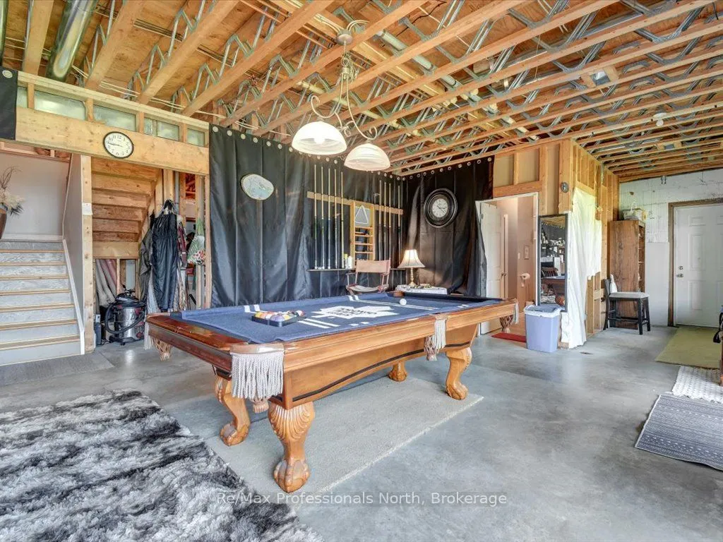 1246 Grace River Road