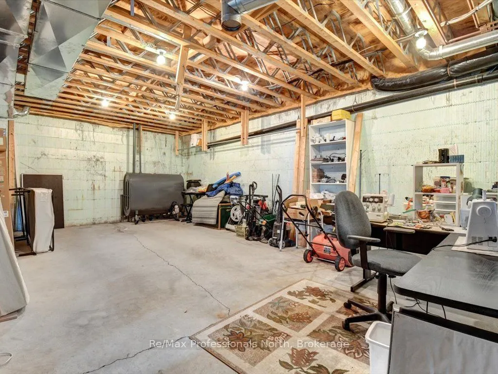 1246 Grace River Road