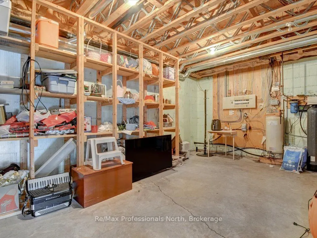 1246 Grace River Road