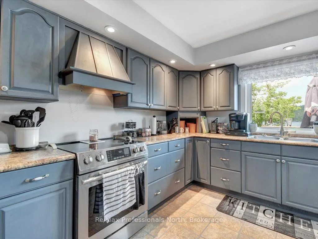 1246 Grace River Road