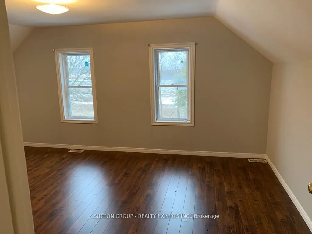 6272 Colonel Talbot Road