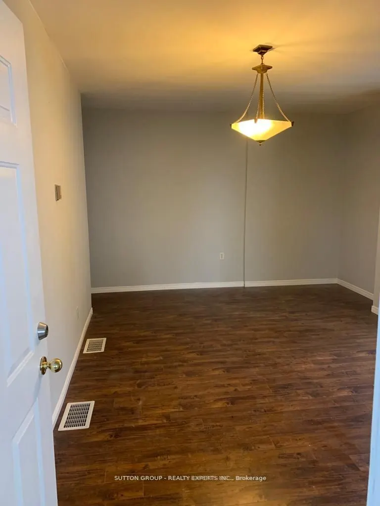 6272 Colonel Talbot Road