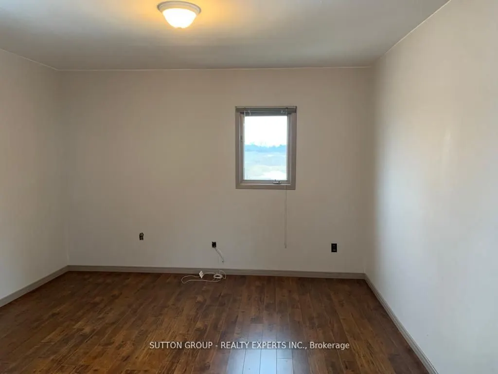 6272 Colonel Talbot Road