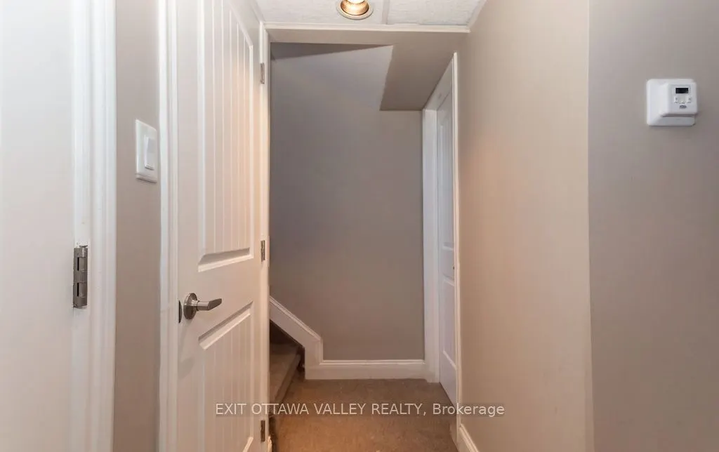 229 Everett Street