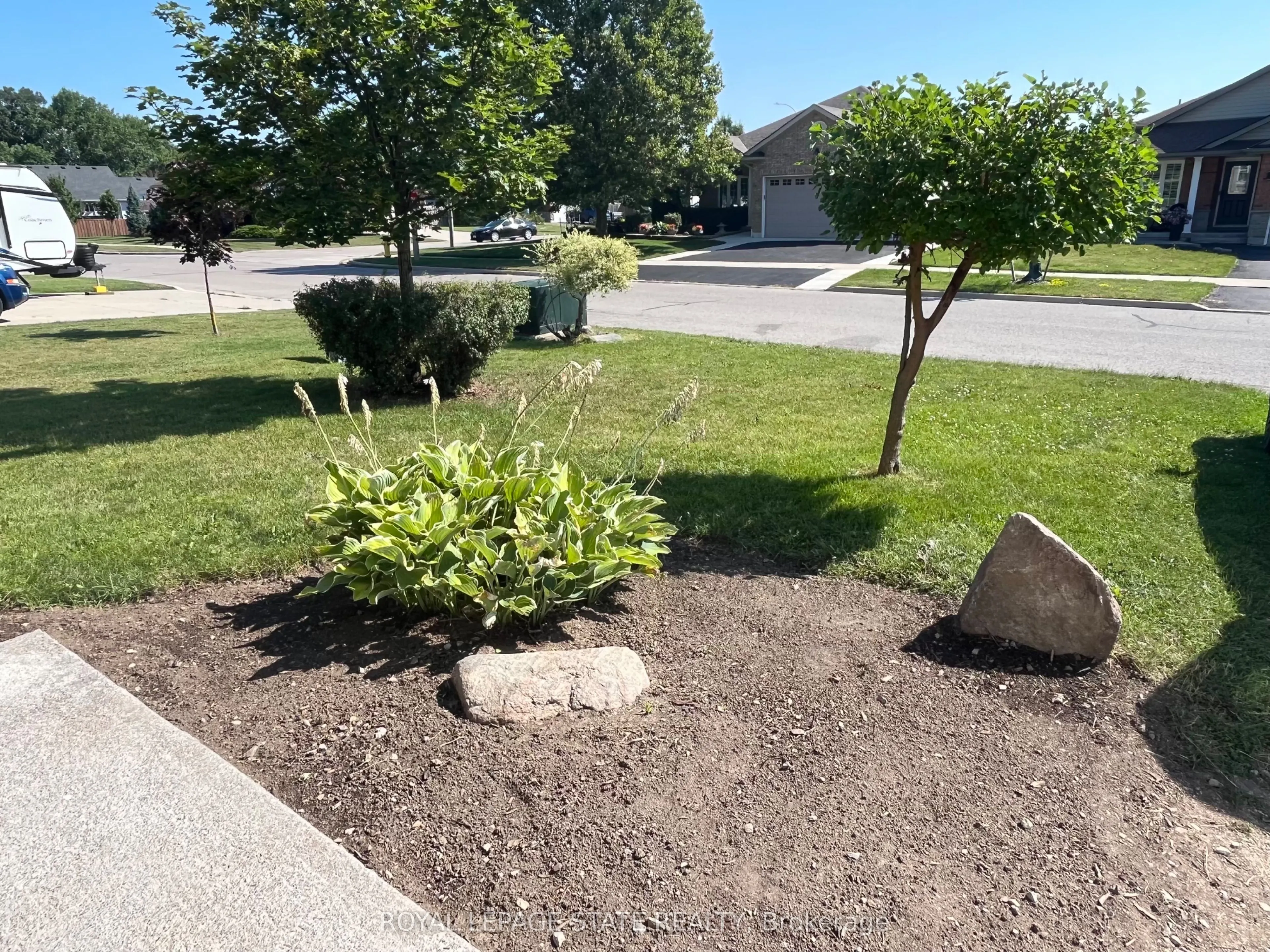 17 Mapleview Drive