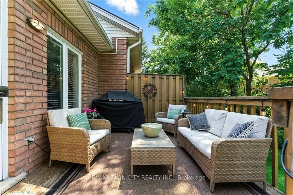 24 Hardy Road, #18