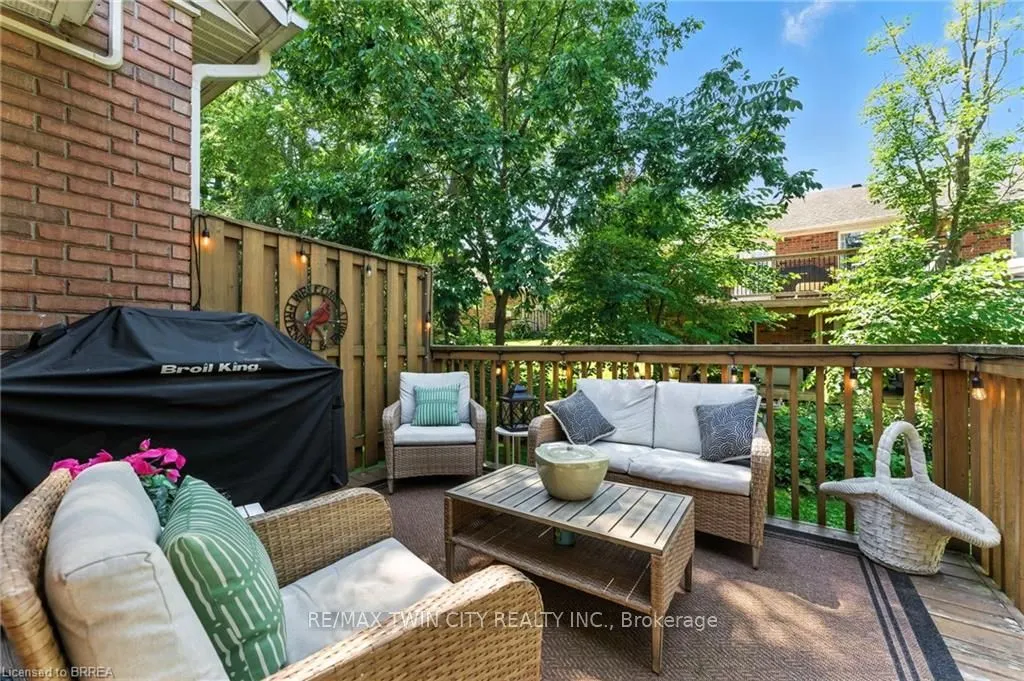 24 Hardy Road, #18