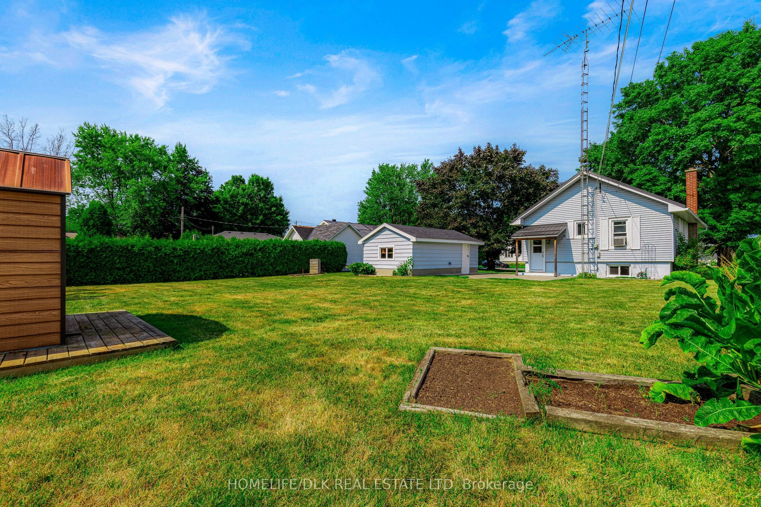23 Davis Drive