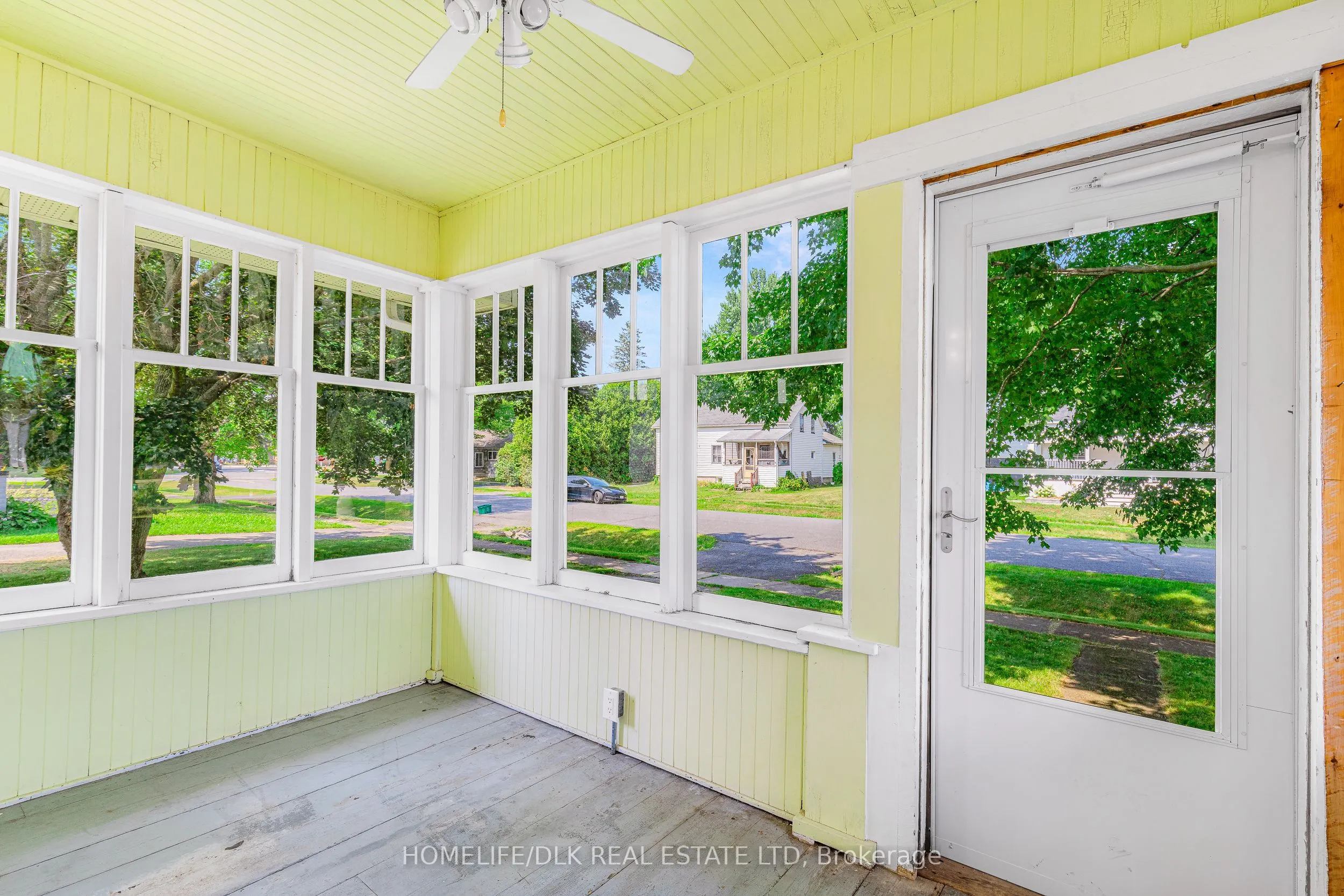 23 Davis Drive