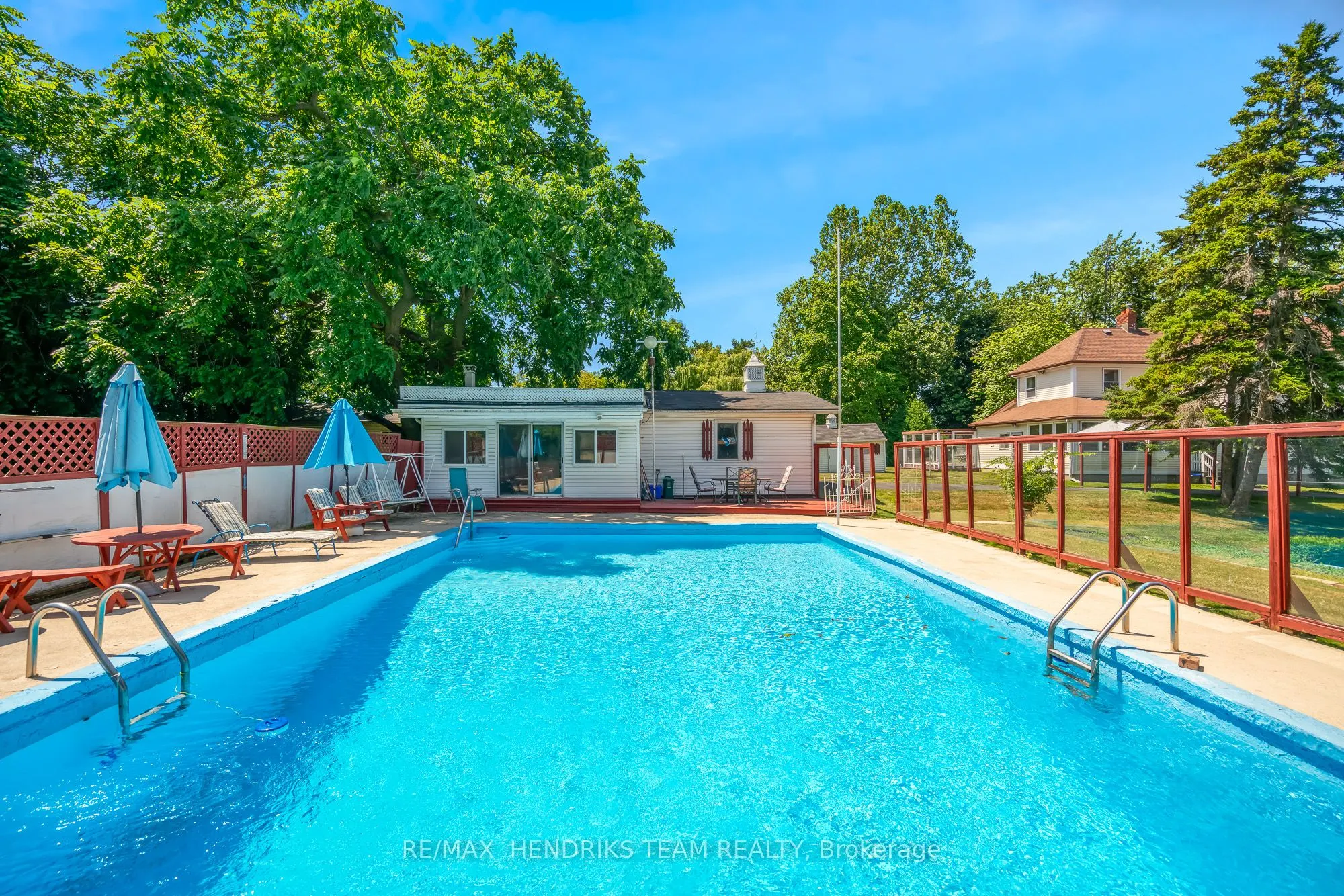 5124 Greenlane Road