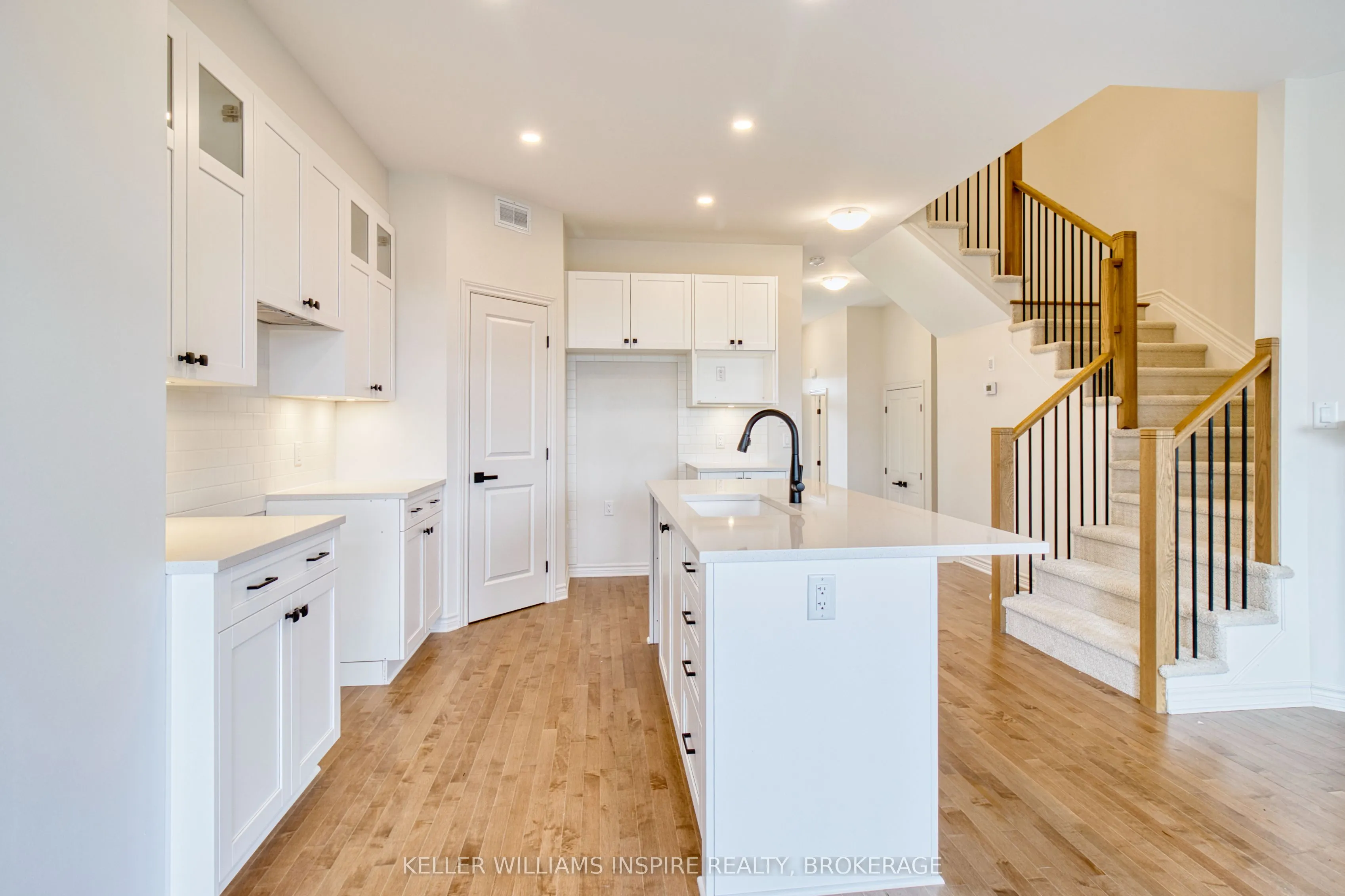 456 Buckthorn Drive