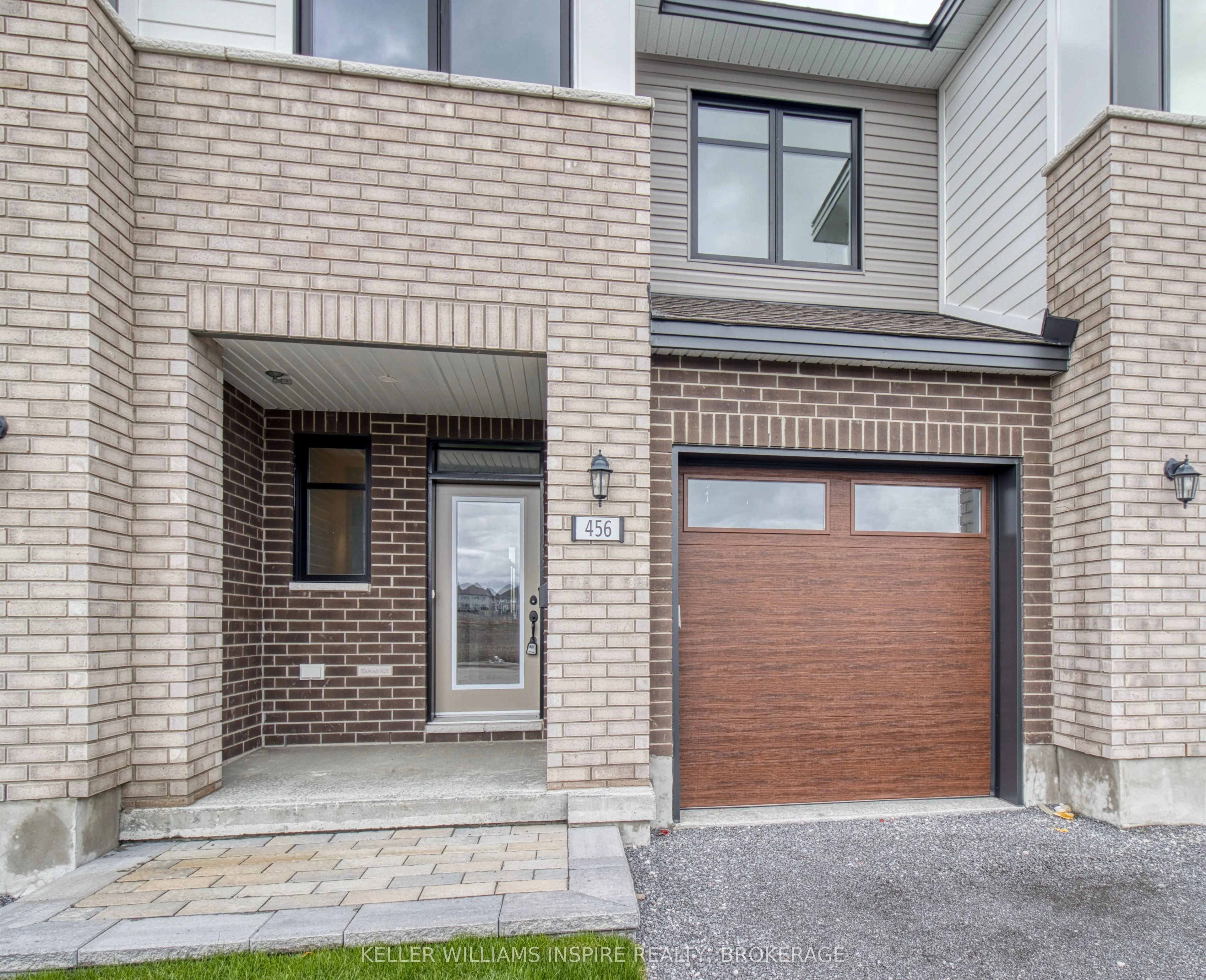 456 Buckthorn Drive