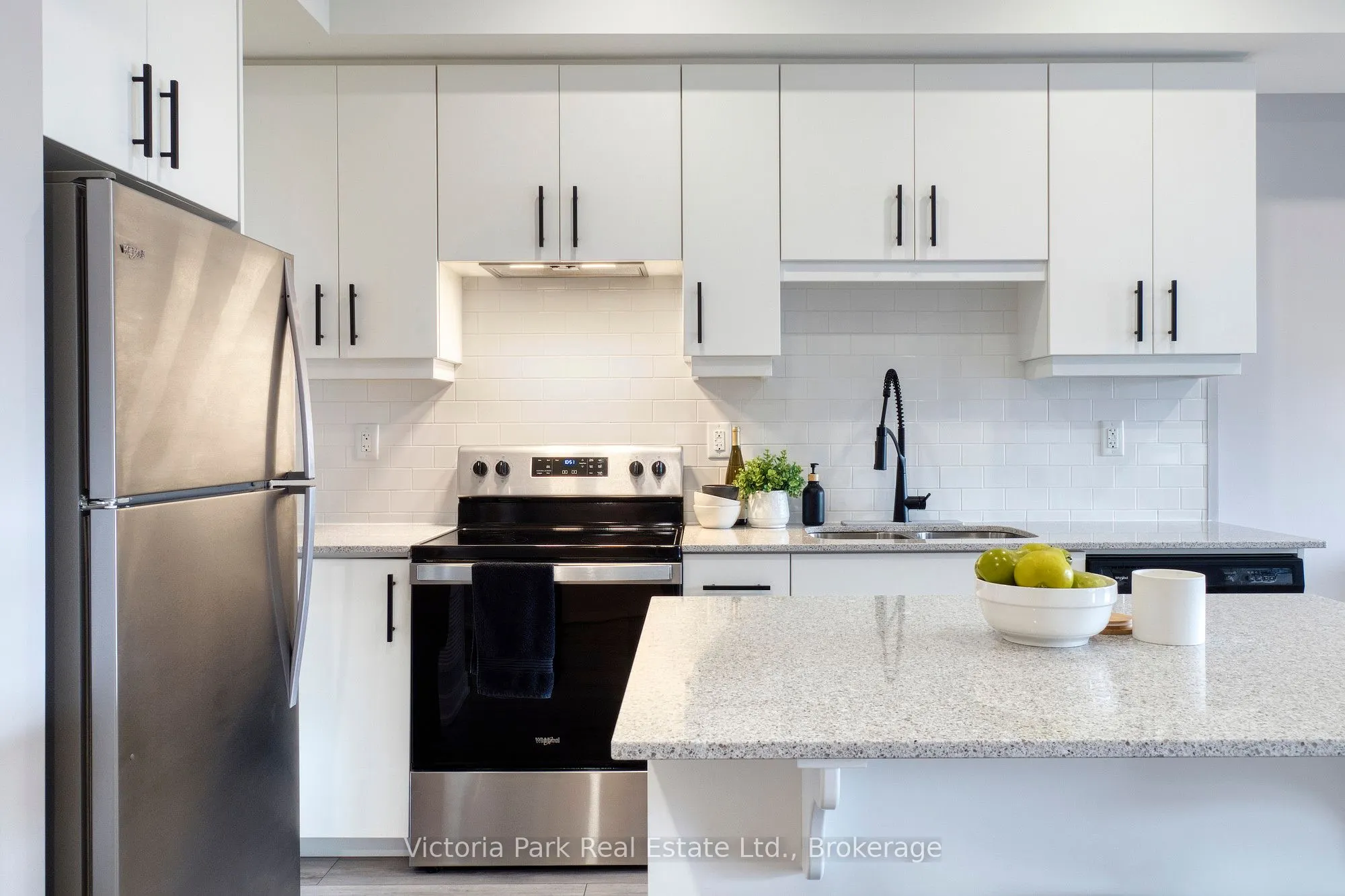 251 Northfield Drive E, #610