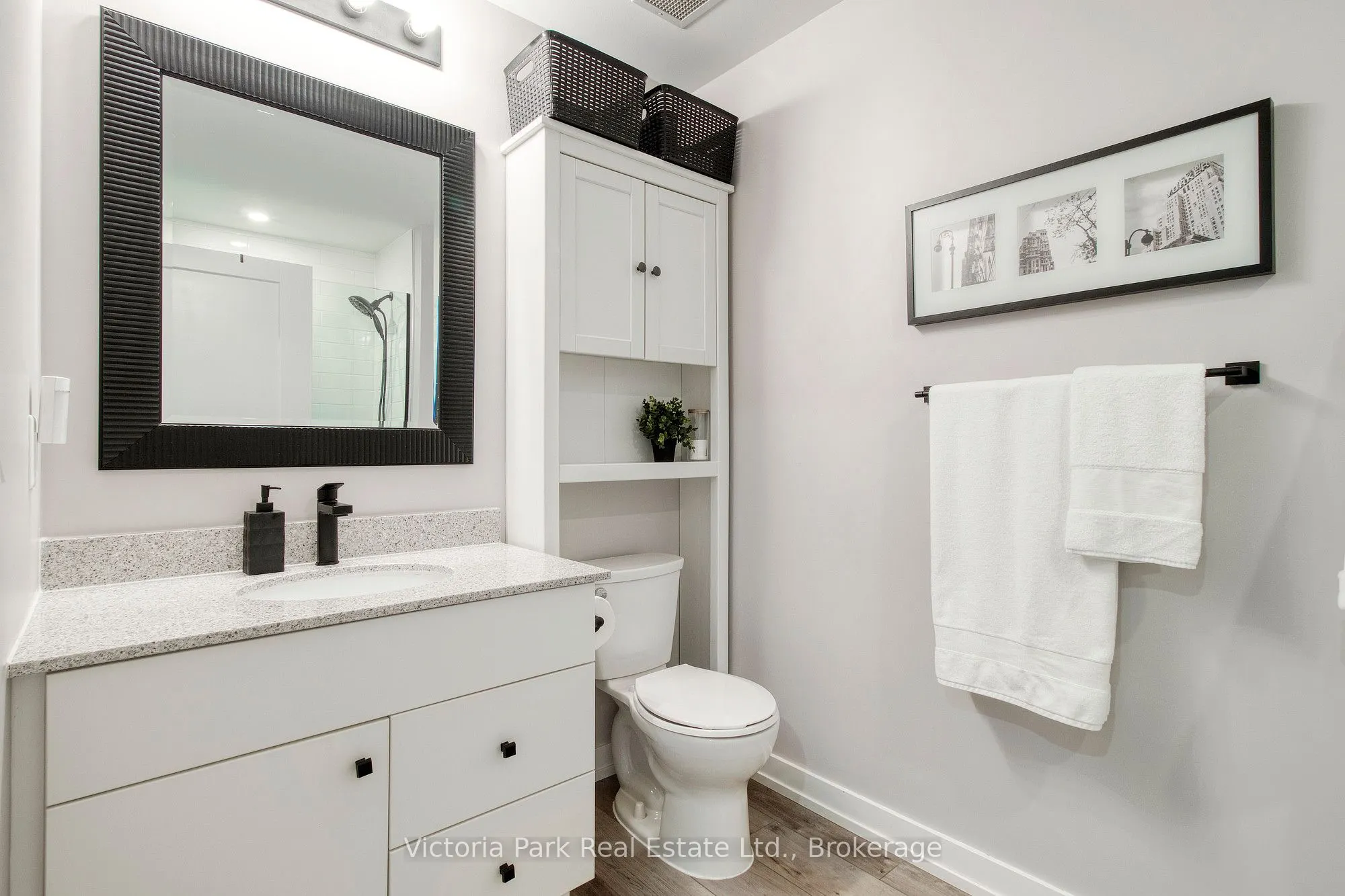 251 Northfield Drive E, #610