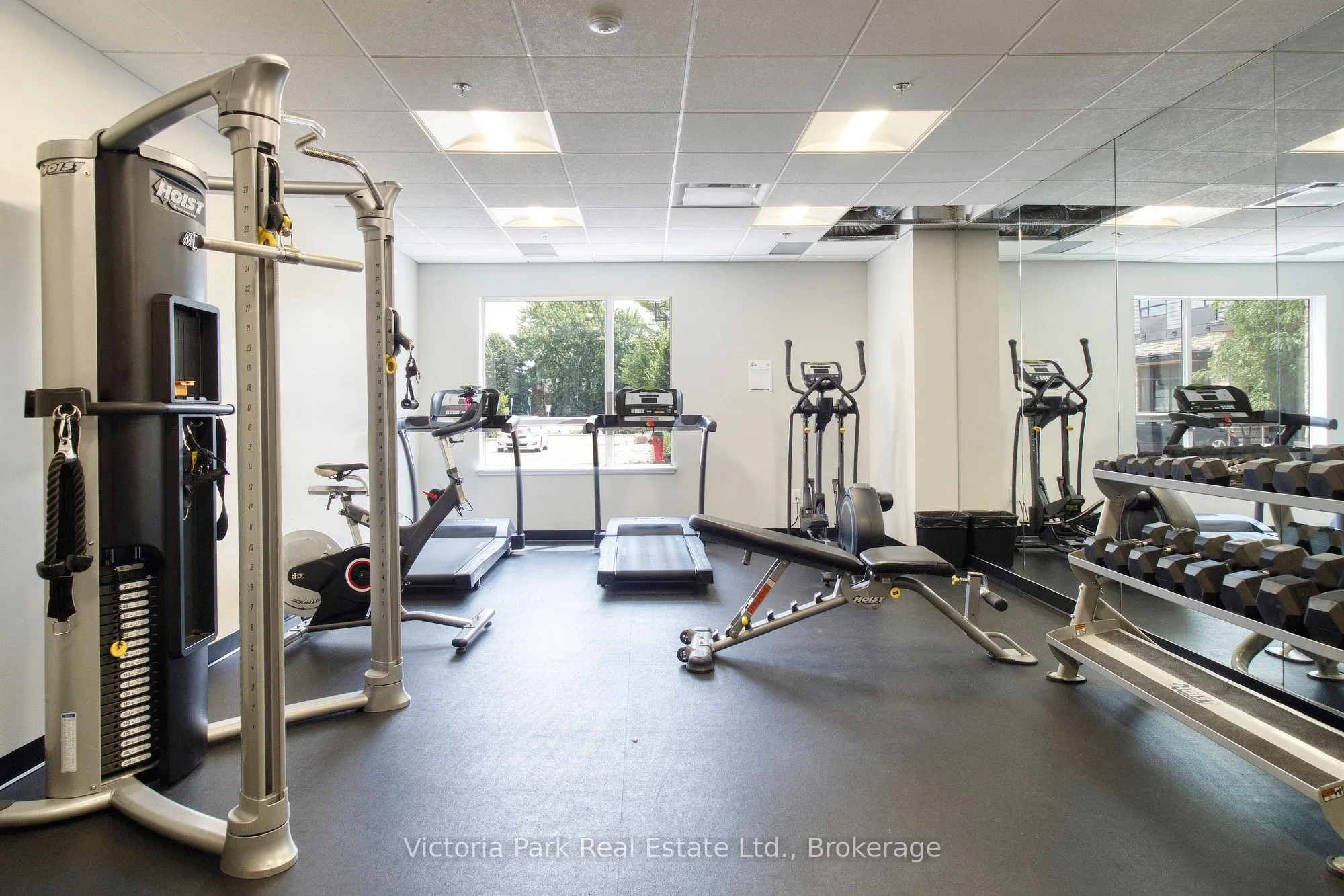 251 Northfield Drive E, #610