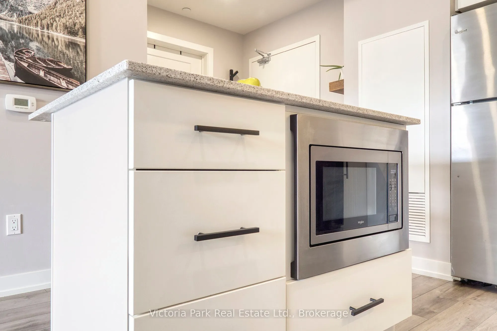 251 Northfield Drive E, #610